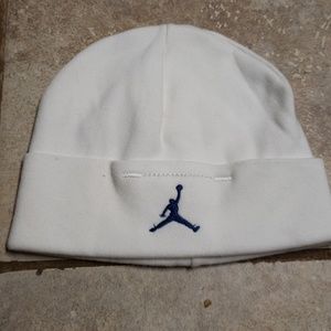 **************SOLD********* ❤White Jordan baby hat